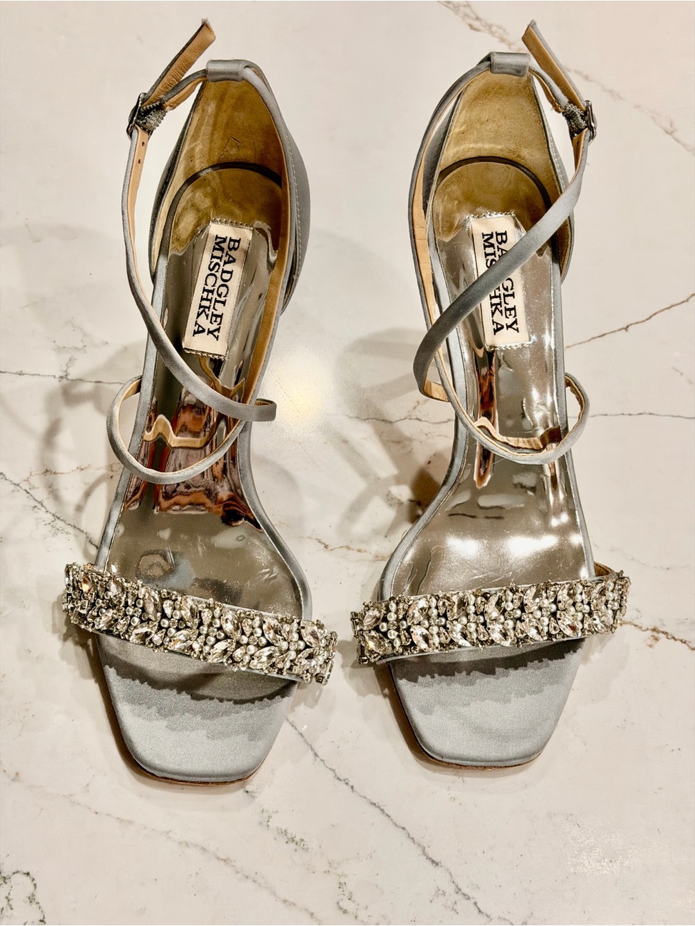 Badgley Mischka Nala Curvy Stiletto Silver Crystal Strappy Heels size 6.5